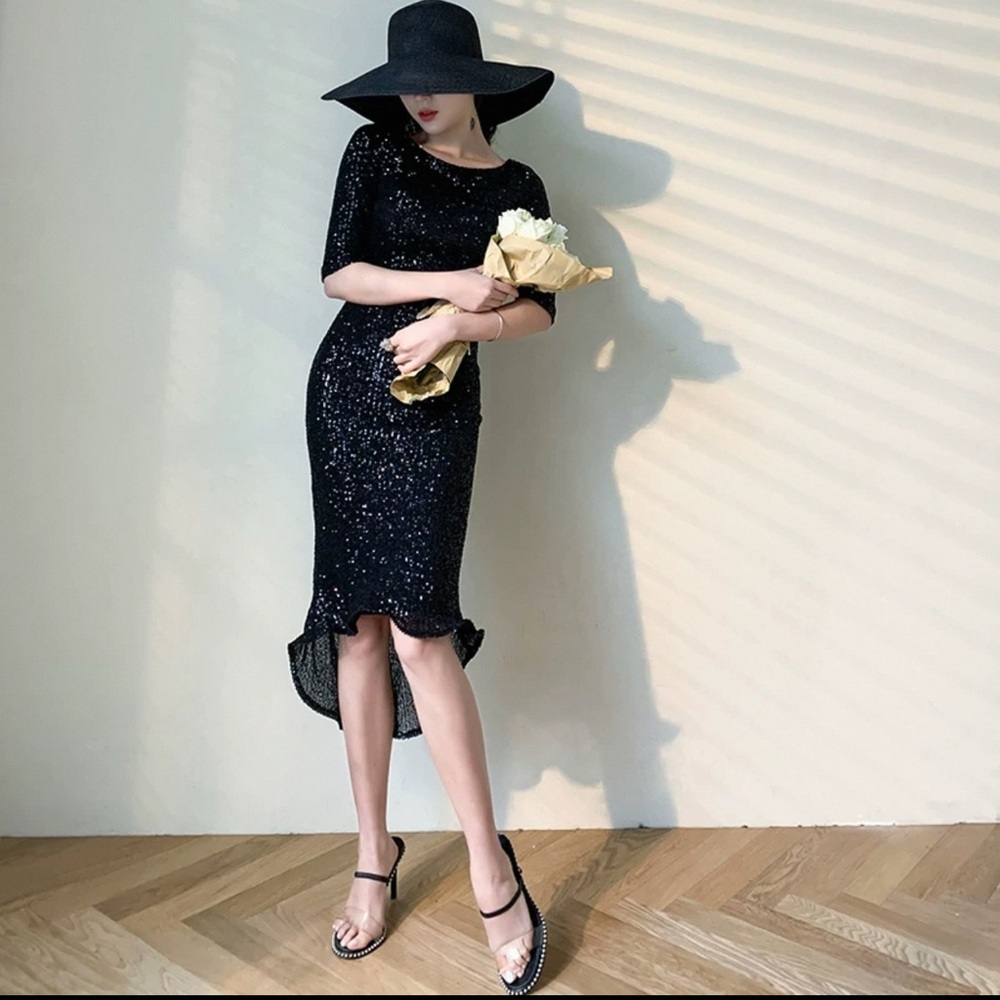 Elegant Black Sequin Dress